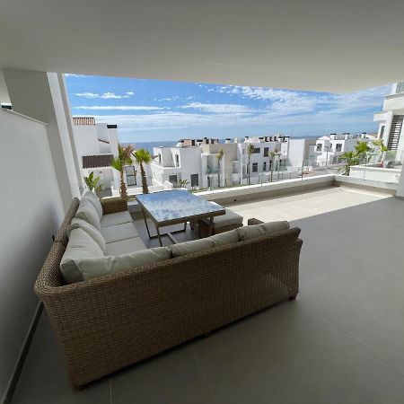Modern 2 Beds Apartment In Alcaidesa La Alcaidesa Exterior foto