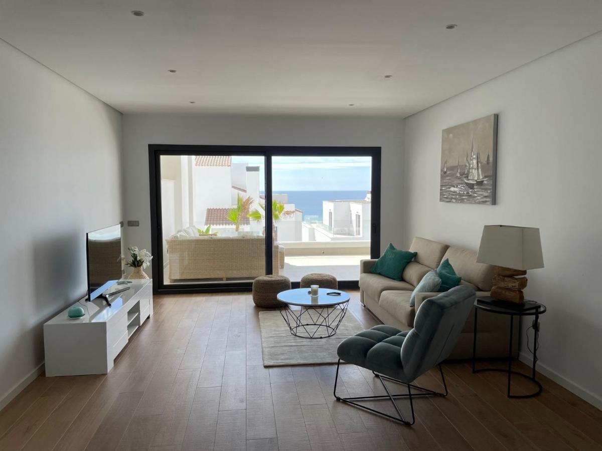 Modern 2 Beds Apartment In Alcaidesa La Alcaidesa Exterior foto